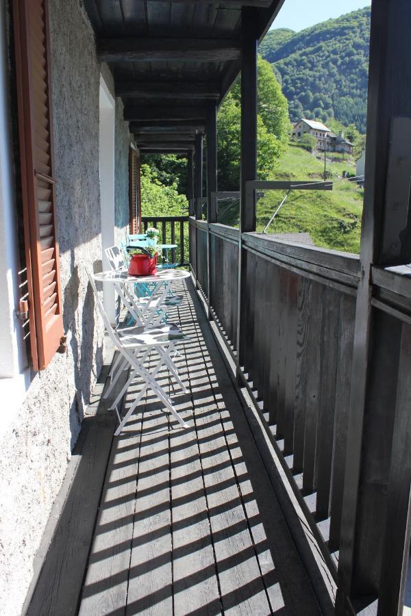 Bnb "A La Crus" Crana ภายนอก รูปภาพ
