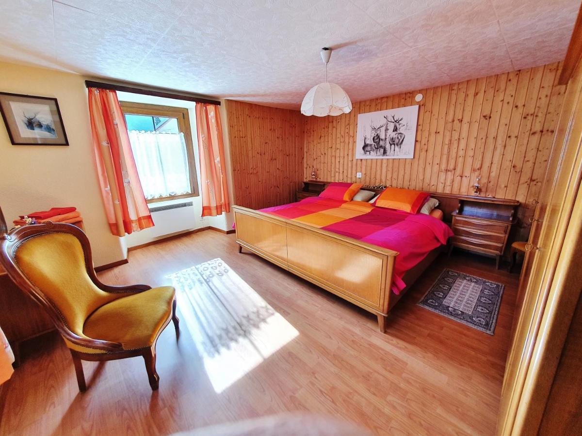 Bnb "A La Crus" Crana ภายนอก รูปภาพ